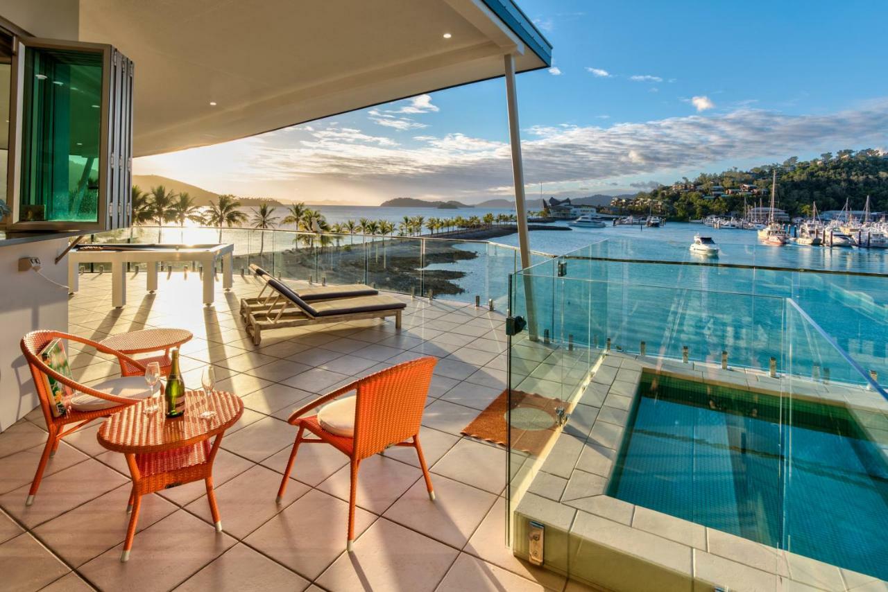 Pavillions Penthouse 25 - Luxury Waterfront Apartment With Private Roof Top Pool And Buggy Insula Hamilton Exterior foto